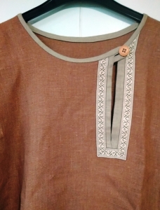 Рубаха мужская косоворотка льняная светло-коричневая с поясом, 52-54