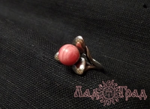 Кольцо с тонированным агатом (розовым), посеребрение