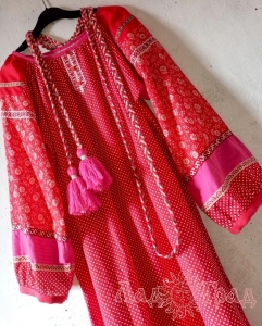 Платье традиционное красное 