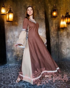 Платье коричневое славянское, рр 44-46